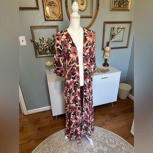 EUC Mia Joy Joyfolie M Floral Maxi/Cardigan wrap
